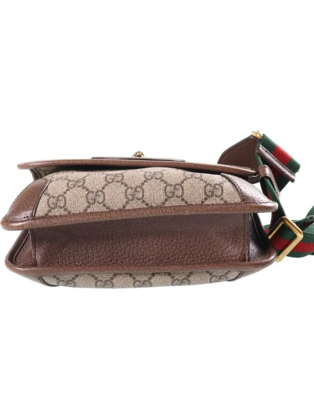Gucci gg supreme